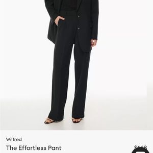 Aritzia effortless pants in black. Size 0 Tall Length